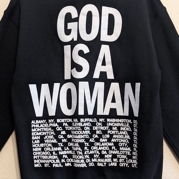 Ariana Grande God Is A Woman Tour Sweatshirt Size Small EUC - Picture 4 of 5